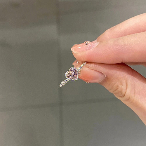 甜美粉色心形锆石戒指女冷淡风时尚小众个性气质百搭高级感食指戒