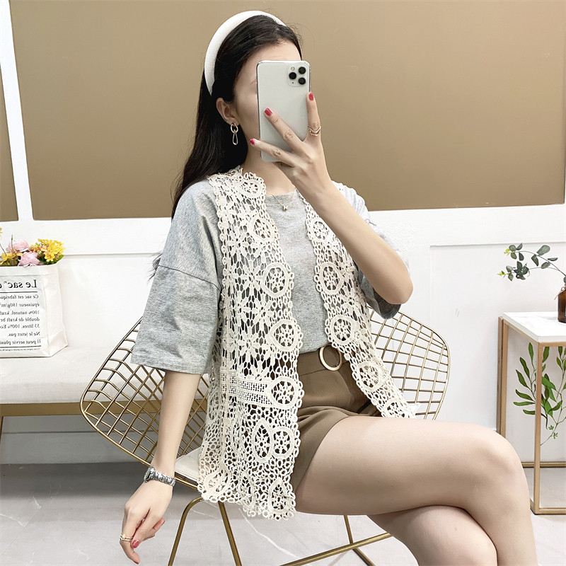 马甲女背心宽松外搭2025春夏镂空无袖开衫小马夹外穿无扣披肩