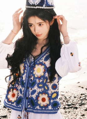 2025春夏季鞠婧祎同款蓝色针织开衫马甲女民族风外搭镂空花朵背心