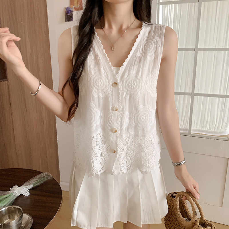 棉麻无袖背心女夏外穿2026新款镂空钩花宽松高级感打底白色小开衫