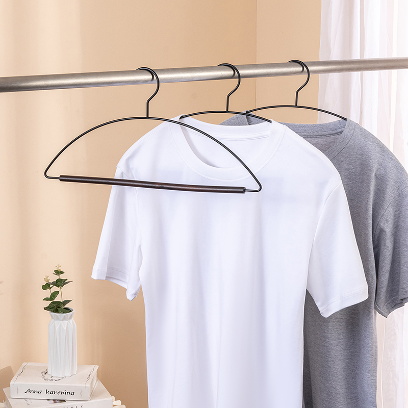 新款铁木结合半圆衣架