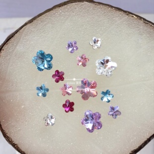 品奥钻4744小梅花 施 正 白色五瓣花尖底异形钻饰品 浅粉色223