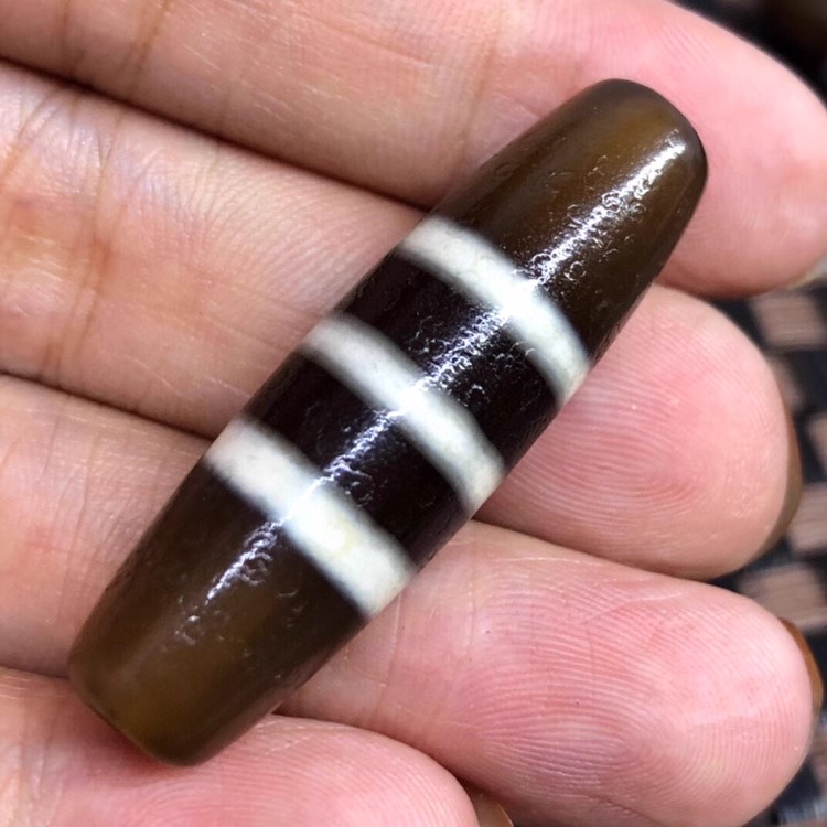 藏传玛瑙老天珠线珠西藏真品玛瑙黑白糖色三线天珠手串项链吊坠
