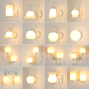 卧室床头灯2023新款 奶油风白色墙壁灯法式 网红简约现代客厅楼梯灯