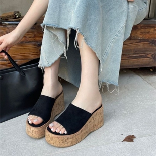 坡跟高跟鞋8CM防水台松糕厚底绒面鱼嘴凉鞋小个子增高时尚拖鞋女