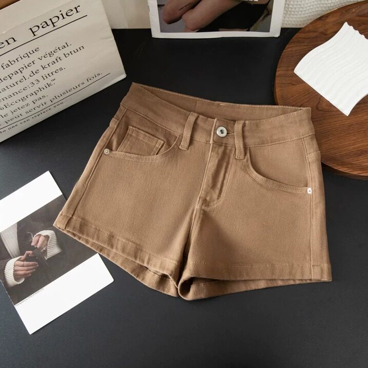 拉链后袋设计直筒牛仔短裤女生夏季新款百搭显瘦高腰弹力减龄热裤