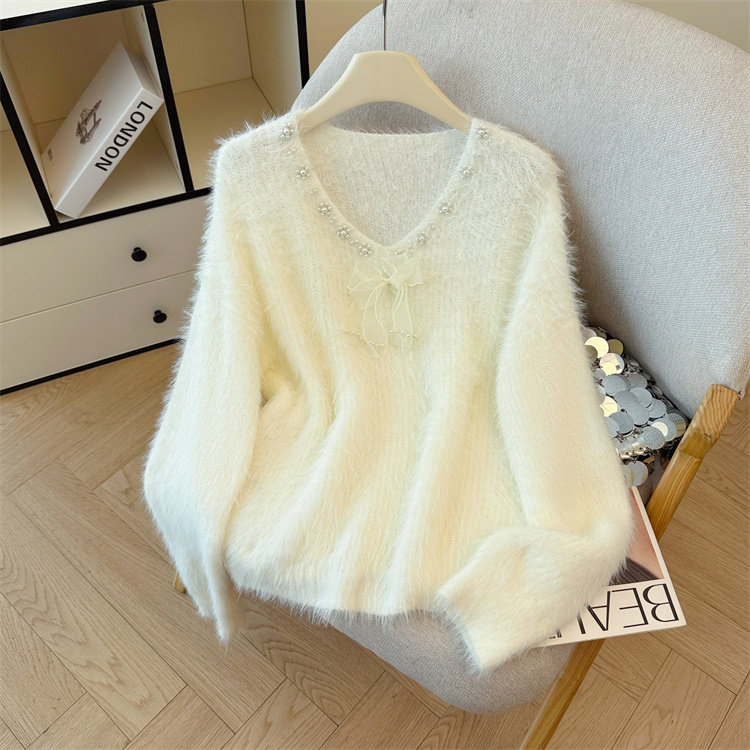 实拍 高品质重工蝴蝶结钉珠仿水貂V领针织长袖宽松上衣
