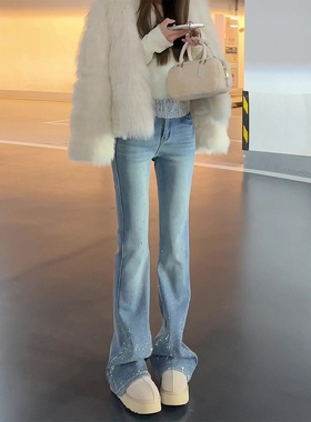 浅蓝色烫钻微喇牛仔裤女2026春秋新款高腰显瘦辣妹百搭马蹄长裤子