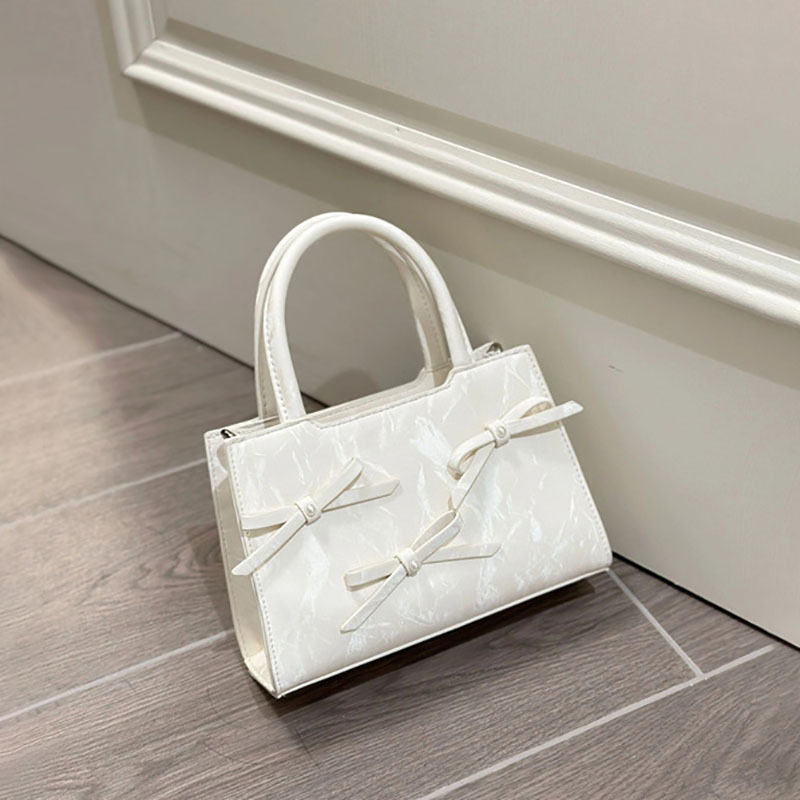 高级感甜美少女包包2025新款小方包小众百搭手提包可爱单肩斜挎包,箱包皮具/热销女包/男包,时尚帆布包,淘宝优惠券,粉丝福利购,淘宝优惠卷