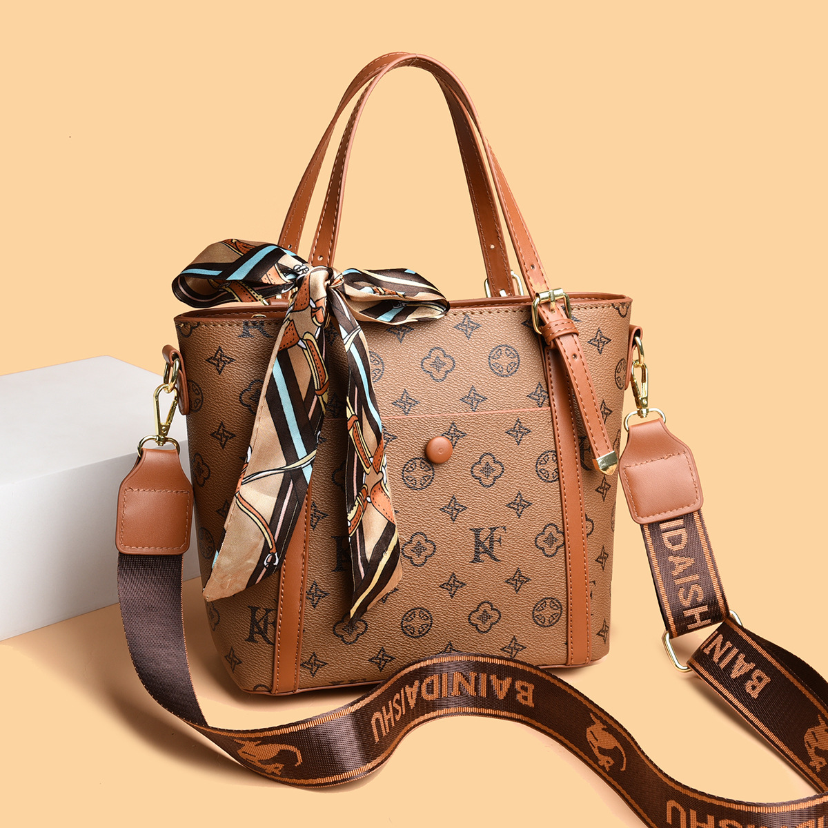 2025新款气质复古印花包包女士高级感轻奢手提包质感单肩斜挎包