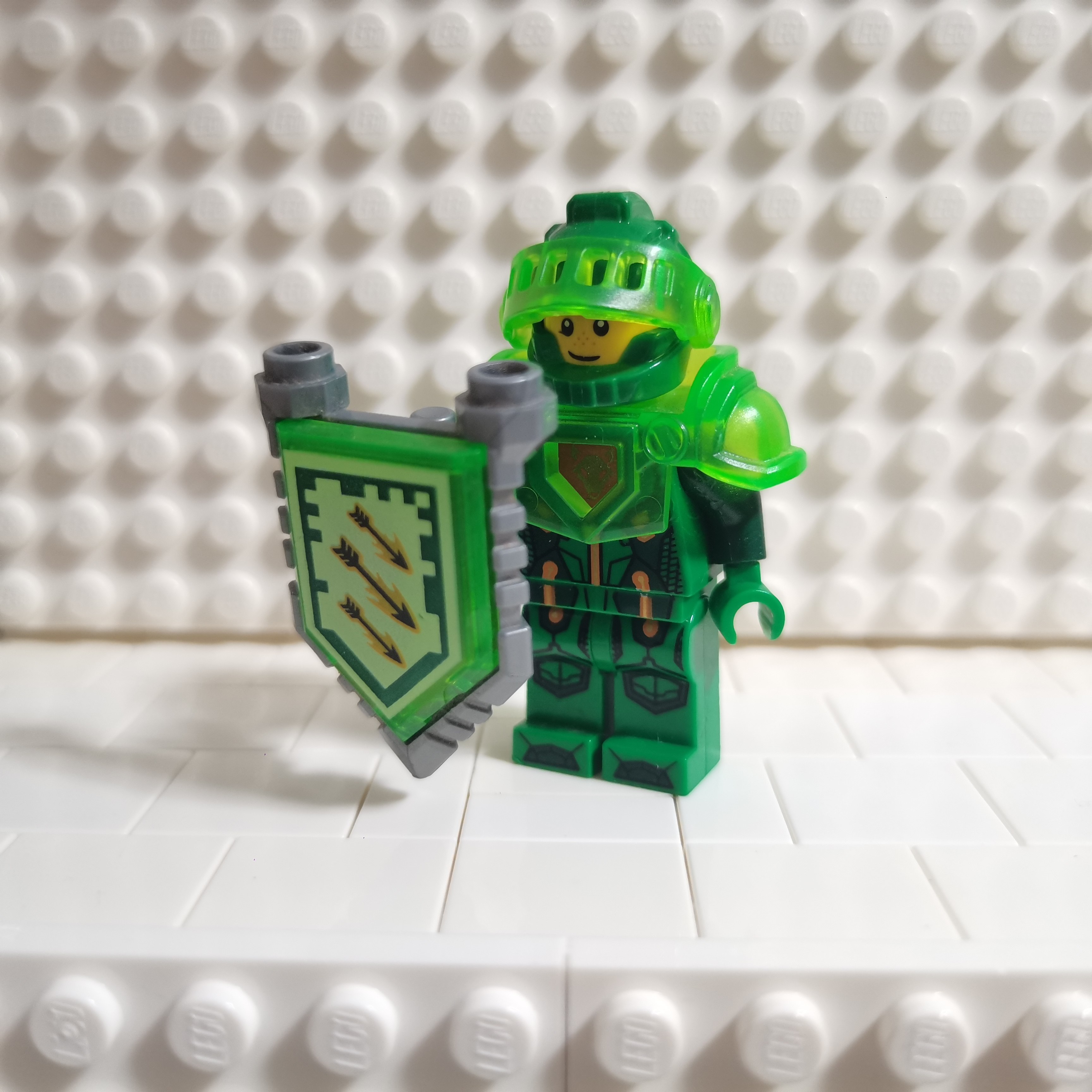 乐高lego 未来骑士团 人仔 nex021 终极阿隆 盾牌可选 70332