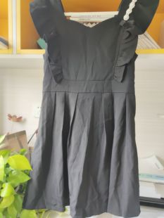 珍珠连衣裙 L码 长82 腰围76 不退换 胸94 春秋无袖