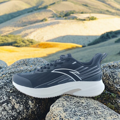 安踏羚跑4代轻质透气缓震专业跑步鞋夏季新款体测运动鞋122425585