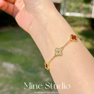Mine Studio·2026新款Lucky四叶草波尔多红手链本命年女