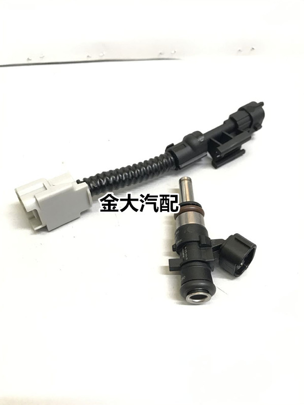 适用于一汽解放J6P尿素喷嘴喷射阀加大博世原装尿素喷嘴原厂配件