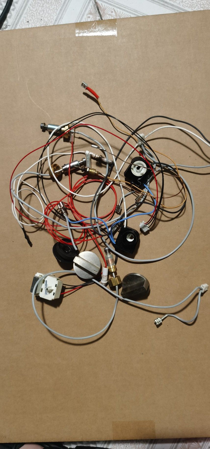 美诺Miele燃气灶点火针  点火器  电磁阀 主板 感应针 微动开关,电子元器件市场,PCB电路板/印刷线路板,淘宝优惠券,粉丝福利购,淘宝优惠卷