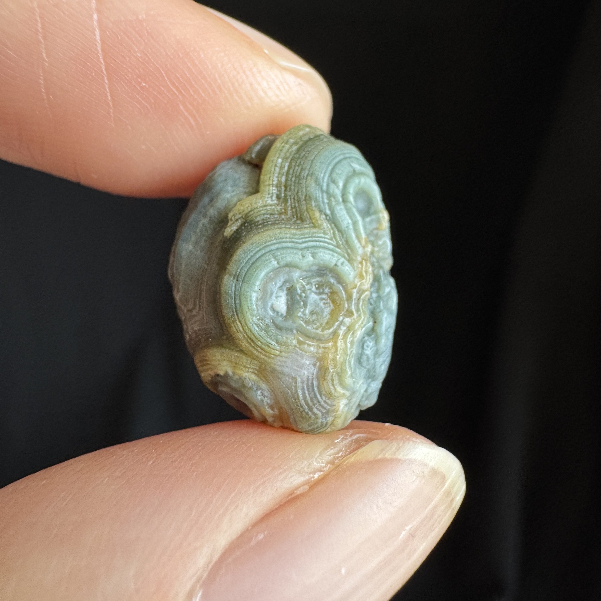 1.8x1.35x1.2cm 珠宝奇石