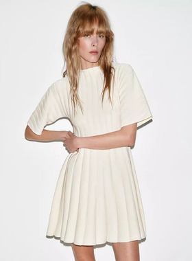 ZA 2026夏季新款女装圆领短款罗纹针织泡泡袖连衣裙 0014002 712