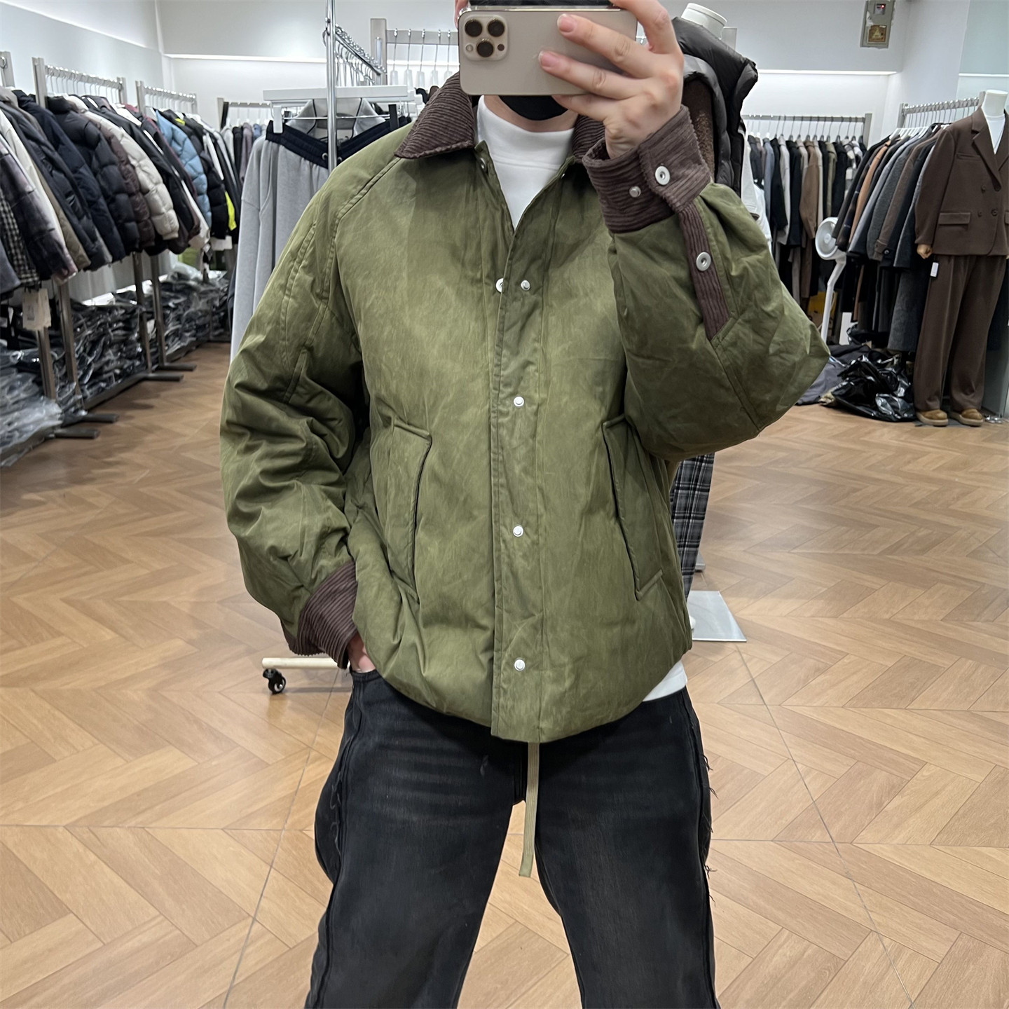 老钱风油蜡皮灯芯绒拼接羽绒服潮