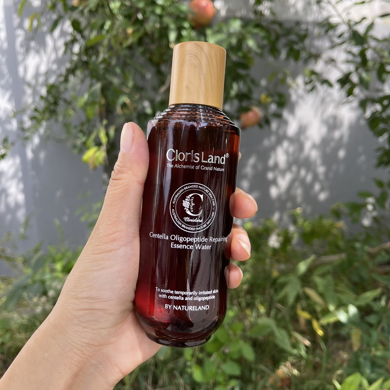 花皙蔻积雪草寡肽修护精华水激素脸滋润修复敏感温和155ml正品