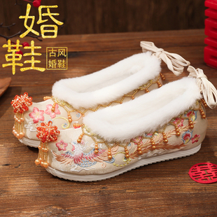 冬季加绒新款流苏女古风绣花鞋新娘秀禾婚鞋中式内增高复古汉服鞋