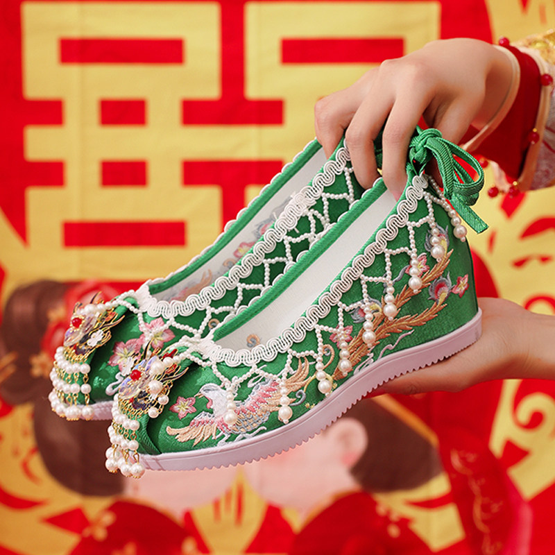 重工刺绣手工珍珠纯棉材质图片