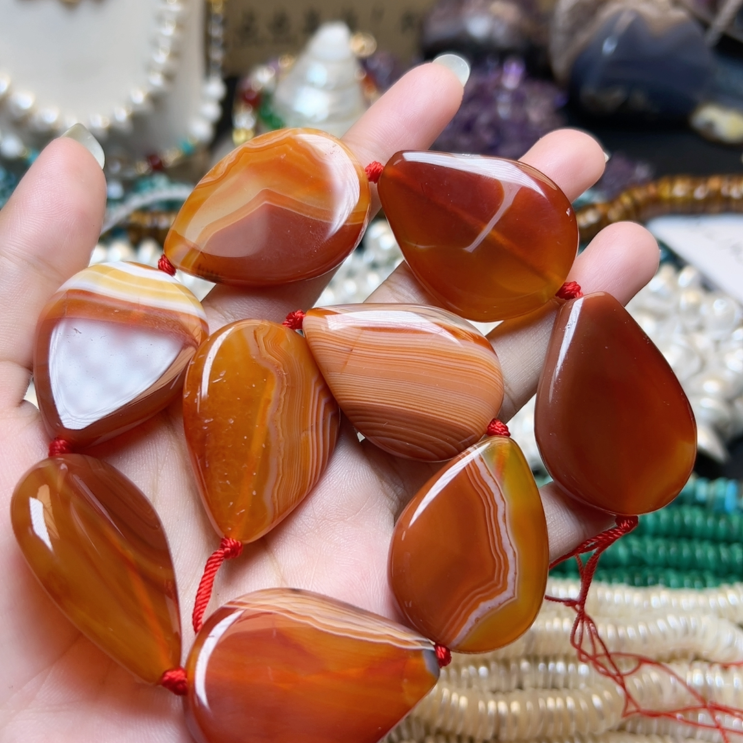 S622缠丝玛瑙40.5*29mm一条