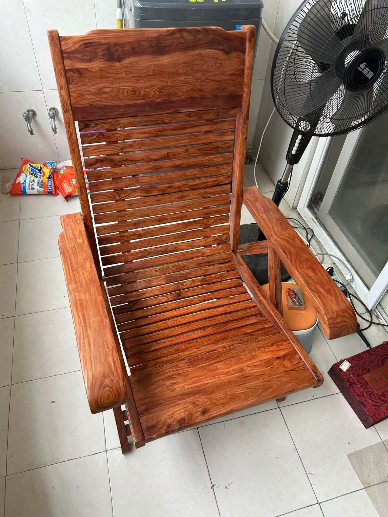 海南黄花梨油梨，满花纹躺椅，大型家居摆件海口发货放心购