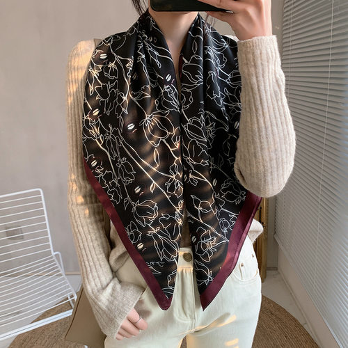 气质大方巾女SilkSquareScarf