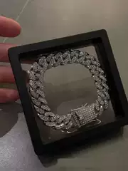 Silver Cuban Link Bracelet Necklace Shiny Diamond Jeweler