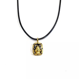 安伯曼18K金黑金拉胡珐琅平安无事牌W能扣皮绳项链15*12*3mm