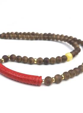 朱砂微笑款沉香木项链