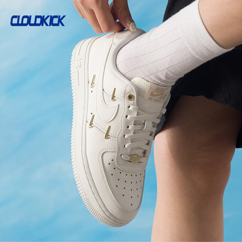 Nike/耐克 AIR FORCE 1 AF1 女空军一号运动休闲板鞋 FV3654-111