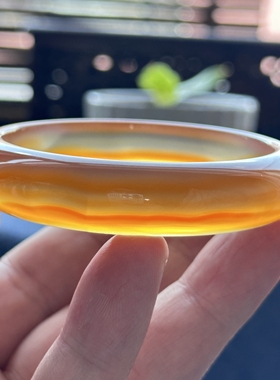 云臻阁马料红玛瑙鱼鳞纹冰透高冰手镯玉髓圈口57