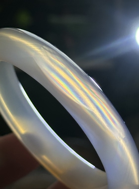 天然白冰俏色大面炫彩彩虹光虹膜玛瑙手镯鱼鳞纹白月光海洋玉髓56