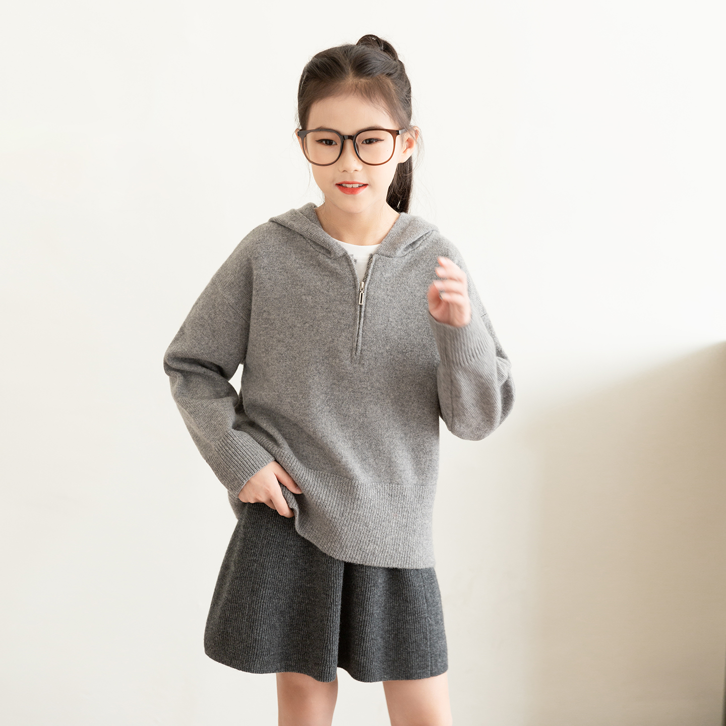 女童100%羊毛半拉链连帽毛衣