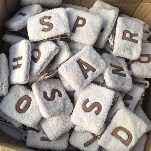 出口英国原单Primark收纳包羊羔毛卡包零钱包证件包硬币包手拿包