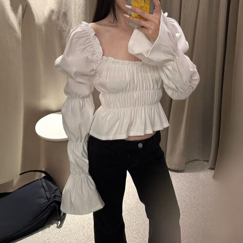 小灯笼袖蓬蓬褶皱设计泡泡袖上衣