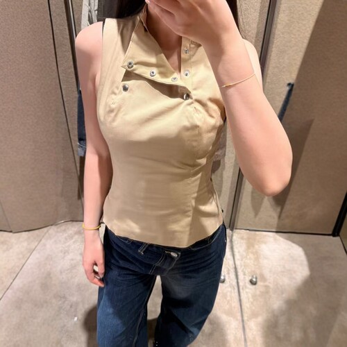 复古无袖微修身纽扣饰弹力上衣