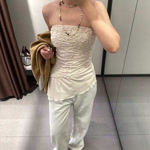 奶油肌理感不对称裹胸式上衣