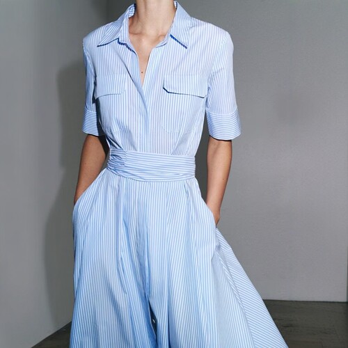 条纹配腰带府绸衬衣式连衣裙