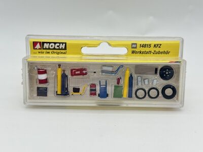 NOCH 微缩微距场景模型1:87HO微观小人道具 14815 汽修厂工具修车