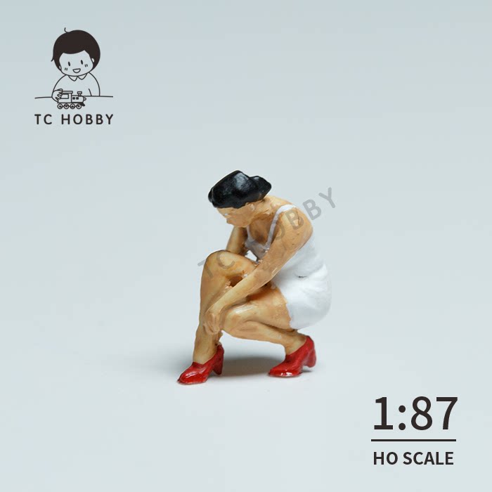 tc hobby模型 创意微拍微缩迷你小人火车沙盘场景 美女穿高跟鞋