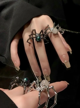 暗黑蜘蛛戒指女ins小众设计感