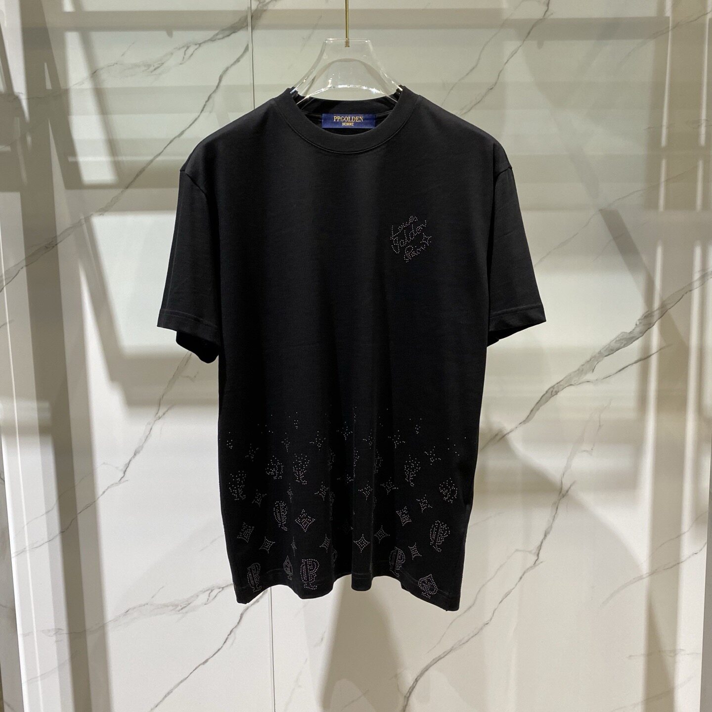 PP.GOLDEN 26春夏新款logo字母小铆钉装饰男士圆领短袖T恤