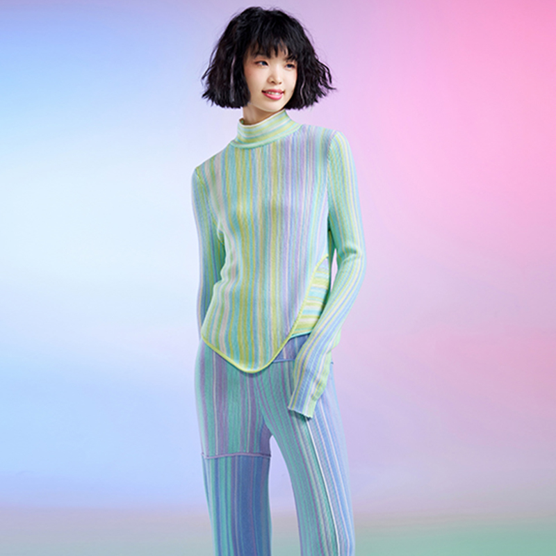 彩色抽条长袖高领针织衫女上衣