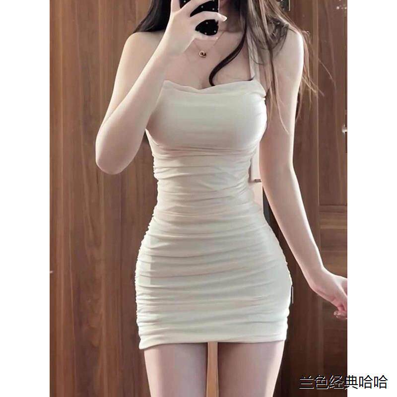 纯欲风性感挂颈吊带洋装女夏季新款辣妹修身显瘦褶皱包臀短裙子