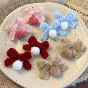 秋冬少女毛线蝴蝶结毛绒球球温暖氛围感可爱设计耳环美拉德耳饰