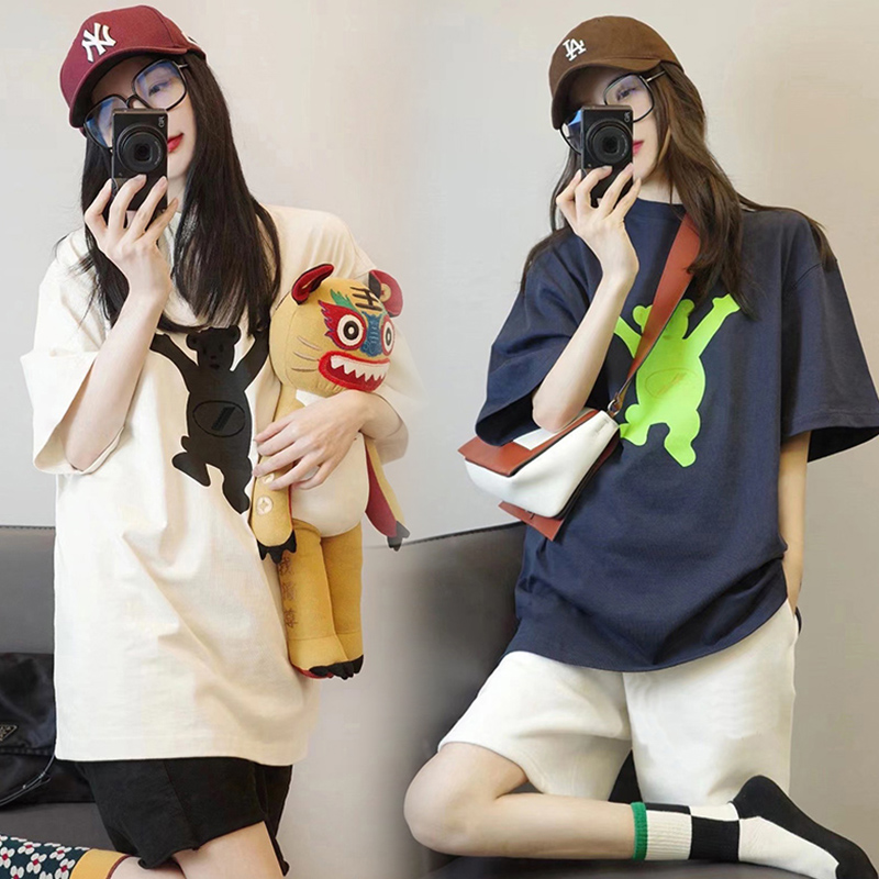 孕妇夏装套装时尚款2023新款夏款宽松大码T恤休闲短袖短裤两件套