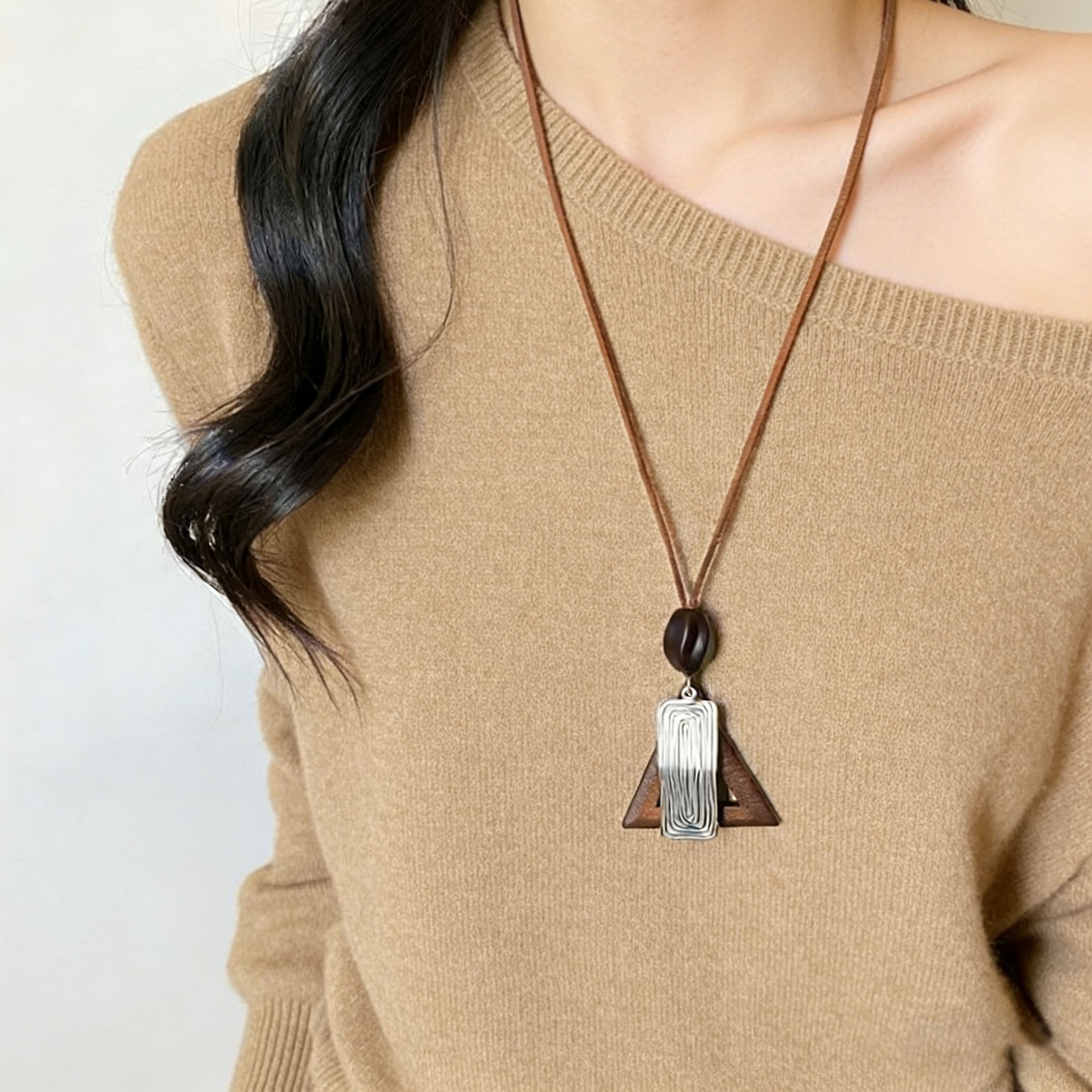 几何金属方形木质三角形吊坠毛衣链女复古民族风皮绳长款项链配饰